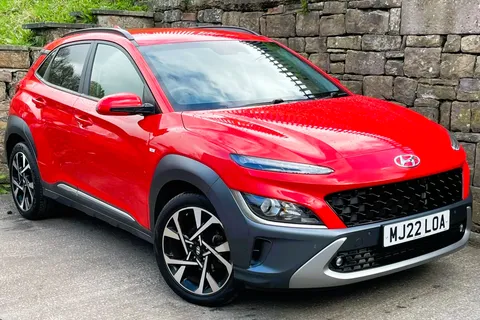 MJ22LOA Hyundai Kona 1.0 TGDi 48V MHEV Premium 5dr Thumbnail #2