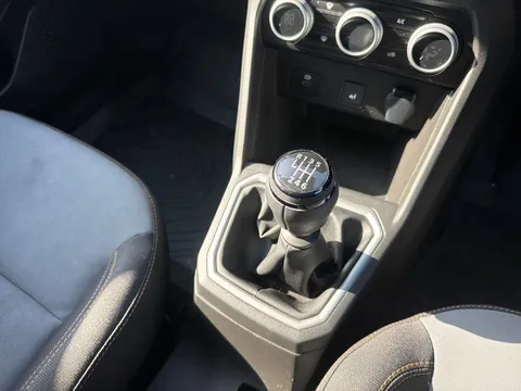 DN25ETJ Dacia Sandero Stepway 1.0 TCe Extreme 5dr Thumbnail #13