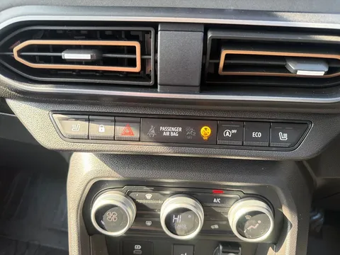 DN25ETJ Dacia Sandero Stepway 1.0 TCe Extreme 5dr Thumbnail #15