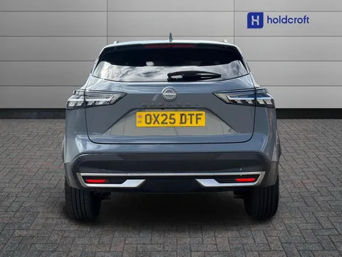 OX25DTF Nissan Qashqai 1.3 DiG-T MH 158 Tekna 5dr Xtronic Thumbnail #5