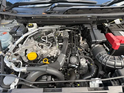 OX25DTF Nissan Qashqai 1.3 DiG-T MH 158 Tekna 5dr Xtronic Thumbnail #10