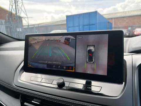 OX25DTF Nissan Qashqai 1.3 DiG-T MH 158 Tekna 5dr Xtronic Thumbnail #15