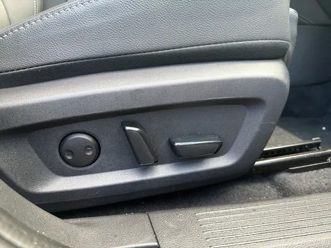 OX25DTF Nissan Qashqai 1.3 DiG-T MH 158 Tekna 5dr Xtronic Thumbnail #24