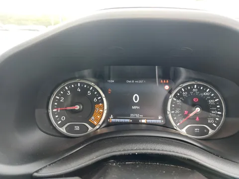 MJ71CEU Jeep Renegade 1.0 T3 GSE Limited 5dr Thumbnail #24