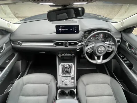MX73ZVS Mazda CX-5 2.0 e-Skyactiv G MHEV Centre-Line 5dr Thumbnail #18