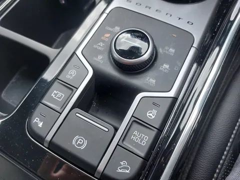 DA73GVZ Kia Sorento 2.2 CRDi Edition 5dr DCT Thumbnail #17
