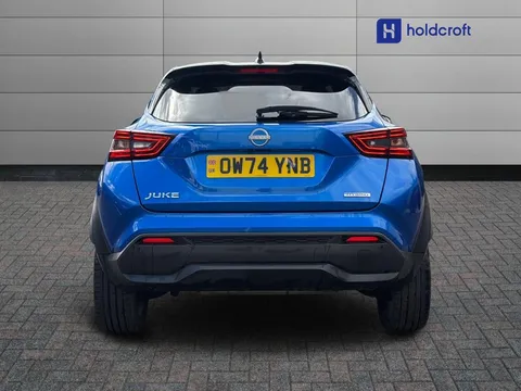 OW74YNB Nissan Juke 1.6 Hybrid Tekna 5dr Auto Thumbnail #5