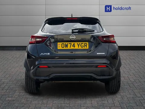 OW74YGR Nissan Juke 1.6 Hybrid Tekna 5dr Auto Thumbnail #5