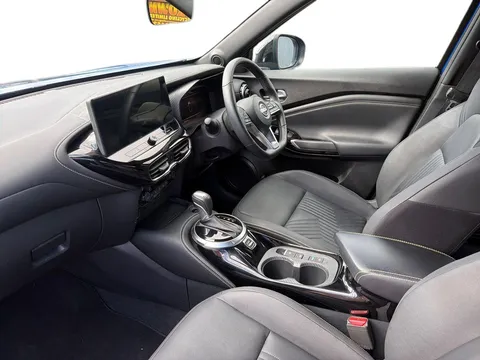 OW74YNB Nissan Juke 1.6 Hybrid Tekna 5dr Auto Thumbnail #11