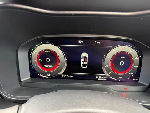 OW74YNB Nissan Juke 1.6 Hybrid Tekna 5dr Auto Thumbnail #13