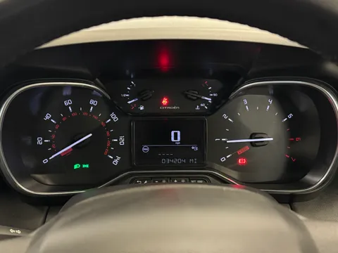 SL68BTU Citroën C3 Aircross 1.2 PureTech 130 Flair 5dr Thumbnail #24