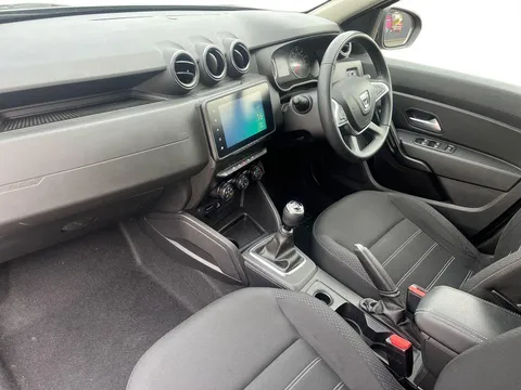 4 of 33 for Dacia Duster 1.0 TCe 90 Comfort 5dr