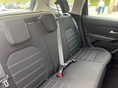 10 of 33 for Dacia Duster 1.0 TCe 90 Comfort 5dr