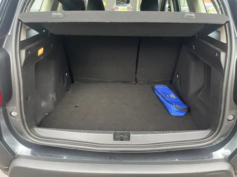 17 of 33 for Dacia Duster 1.0 TCe 90 Comfort 5dr