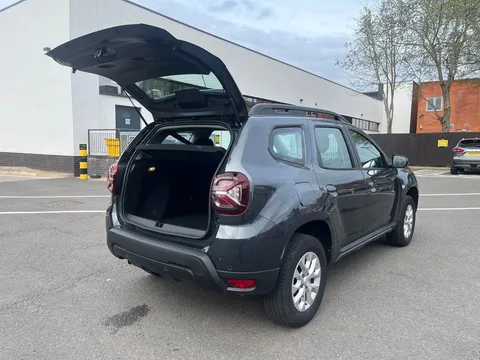 19 of 33 for Dacia Duster 1.0 TCe 90 Comfort 5dr
