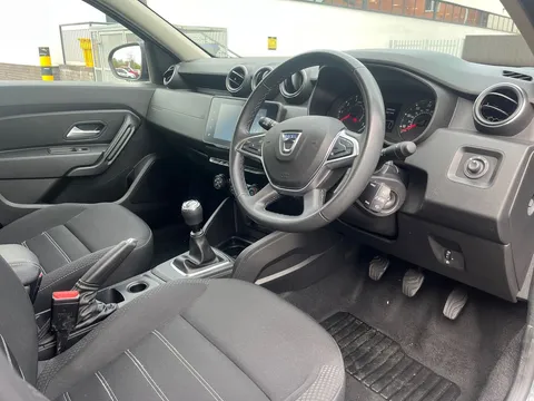 25 of 33 for Dacia Duster 1.0 TCe 90 Comfort 5dr