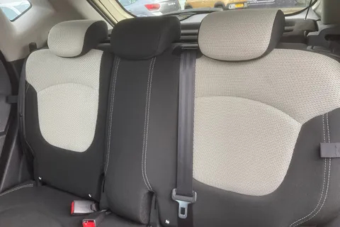 BF68YMM Renault Captur 1.5 dCi 90 Iconic 5dr EDC Thumbnail #10