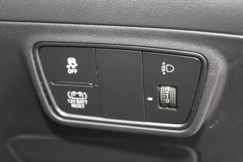 DE23USP Hyundai Tucson 1.6 TGDi Hybrid 230 Premium 5dr 2WD Auto Thumbnail #21