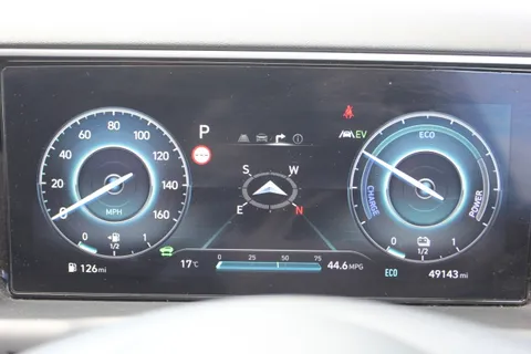 DE23USP Hyundai Tucson 1.6 TGDi Hybrid 230 Premium 5dr 2WD Auto Thumbnail #23