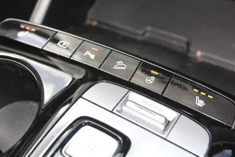 DE23USP Hyundai Tucson 1.6 TGDi Hybrid 230 Premium 5dr 2WD Auto Thumbnail #29