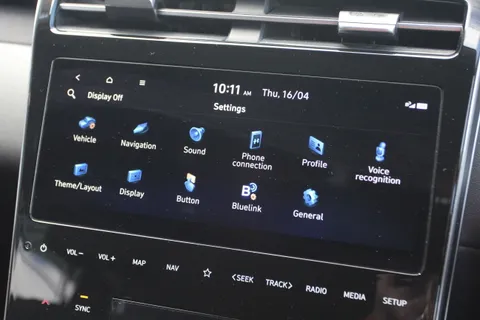 DE23USP Hyundai Tucson 1.6 TGDi Hybrid 230 Premium 5dr 2WD Auto Thumbnail #32