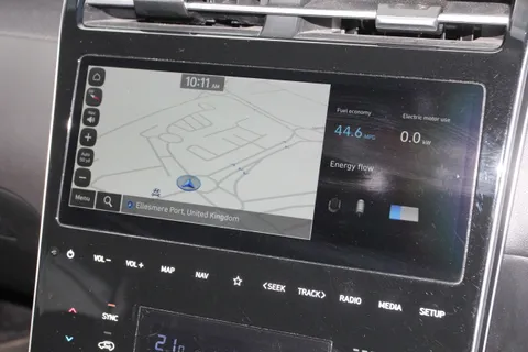 DE23USP Hyundai Tucson 1.6 TGDi Hybrid 230 Premium 5dr 2WD Auto Thumbnail #33