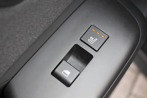 DF24JOU Hyundai Kona 1.0T N Line 5dr DCT Thumbnail #12