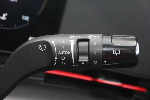 DF24JOU Hyundai Kona 1.0T N Line 5dr DCT Thumbnail #23