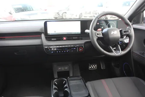 13 of 40 for HYUNDAI IONIQ 5 168kW N Line 84 kWh 5dr Auto