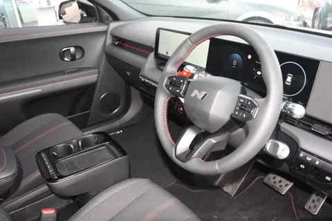 17 of 40 for HYUNDAI IONIQ 5 168kW N Line 84 kWh 5dr Auto