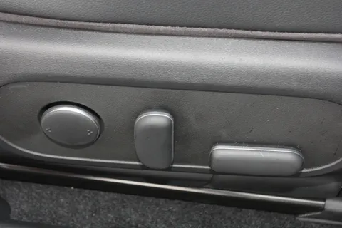 19 of 40 for HYUNDAI IONIQ 5 168kW N Line 84 kWh 5dr Auto