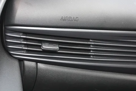 DG75AVX Hyundai i20 1.0T GDi Advance [Nav] 5dr Thumbnail #9