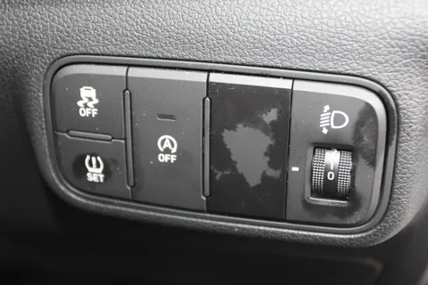 DG75AVX Hyundai i20 1.0T GDi Advance [Nav] 5dr Thumbnail #16