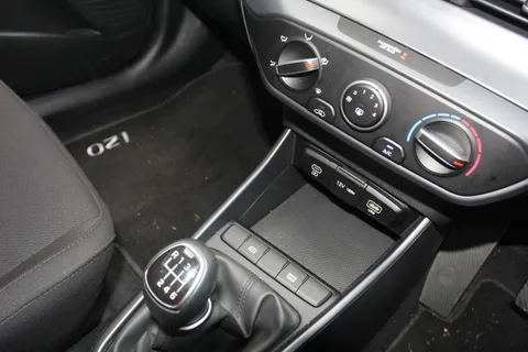DG75AVX Hyundai i20 1.0T GDi Advance [Nav] 5dr Thumbnail #22