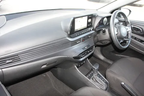 EA25XWV Hyundai i20 1.0T GDi Premium 5dr DCT Thumbnail #8