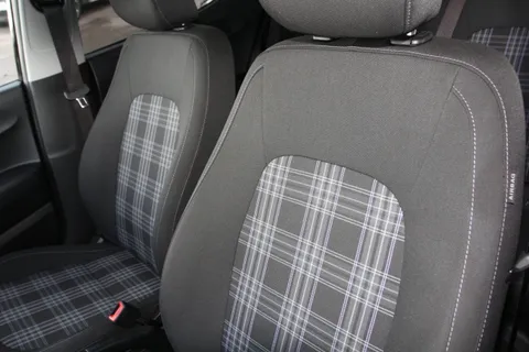 EA25YLV Hyundai i10 1.0 [63] Premium 5dr Auto [Nav] Thumbnail #7