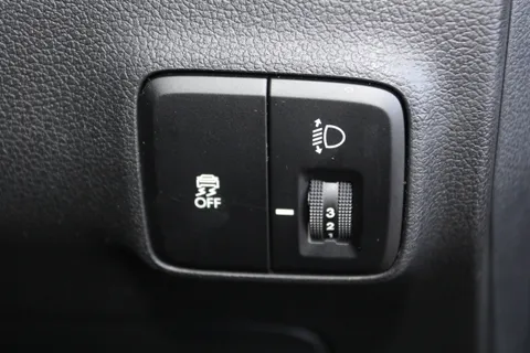 EA25YLV Hyundai i10 1.0 [63] Premium 5dr Auto [Nav] Thumbnail #16