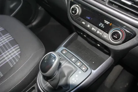 EA25YLV Hyundai i10 1.0 [63] Premium 5dr Auto [Nav] Thumbnail #22