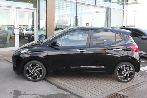 EA25YLV Hyundai i10 1.0 [63] Premium 5dr Auto [Nav] Thumbnail #31