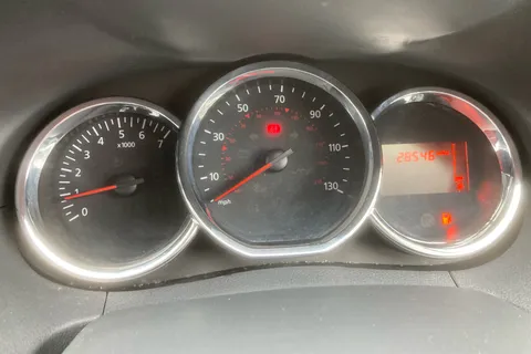 11 of 40 for DACIA DUSTER 1.2 TCe 125 Prestige 5dr