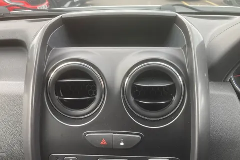 22 of 40 for DACIA DUSTER 1.2 TCe 125 Prestige 5dr