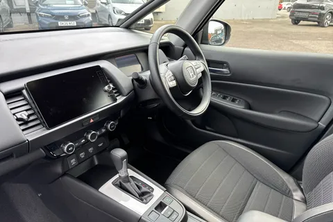 DC73KUV Honda Jazz 1.5 i-MMD Hybrid Crosstar Advance 5dr eCVT Thumbnail #3