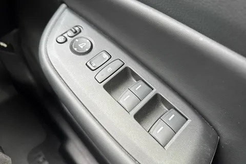 DC73KUV Honda Jazz 1.5 i-MMD Hybrid Crosstar Advance 5dr eCVT Thumbnail #25