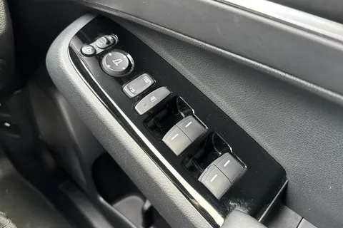 DC23YOL Honda Hr-V 1.5 eHEV Advance 5dr CVT Thumbnail #24