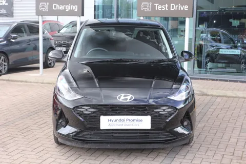 ML26WNJ Hyundai i10 1.2 [79] Premium 5dr Auto [Nav] Thumbnail #3