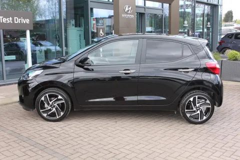 ML26WNJ Hyundai i10 1.2 [79] Premium 5dr Auto [Nav] Thumbnail #32