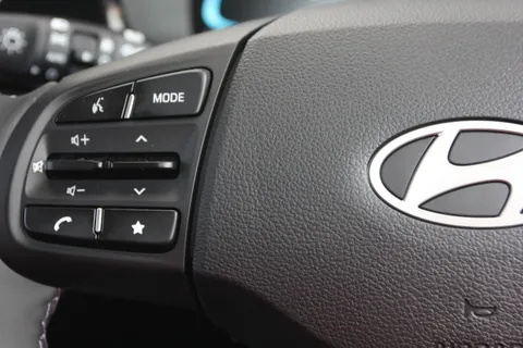MT26UXN Hyundai i10 1.2 [79] Premium 5dr Auto [Nav] Thumbnail #19