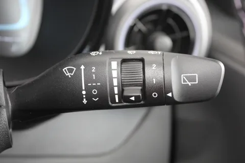 MT26UXN Hyundai i10 1.2 [79] Premium 5dr Auto [Nav] Thumbnail #22