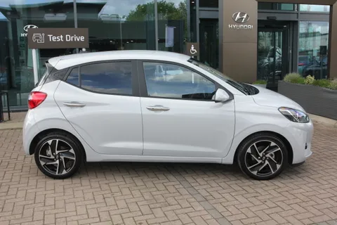 MV26WWS Hyundai i10 1.2 [79] Premium 5dr Auto [Nav] Thumbnail #7