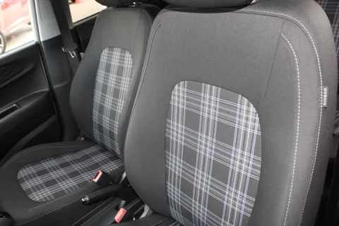 MV26WWS Hyundai i10 1.2 [79] Premium 5dr Auto [Nav] Thumbnail #8